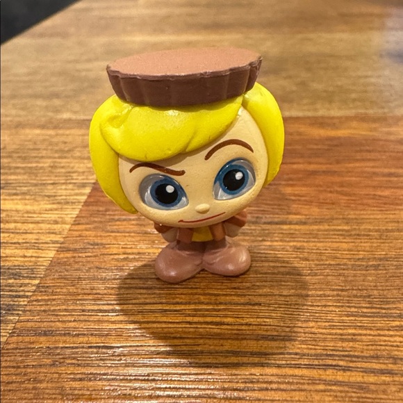 Disney | Doorables | Rancis Fluggerbutter | Wreck it Ralph - Picture 3 of 4